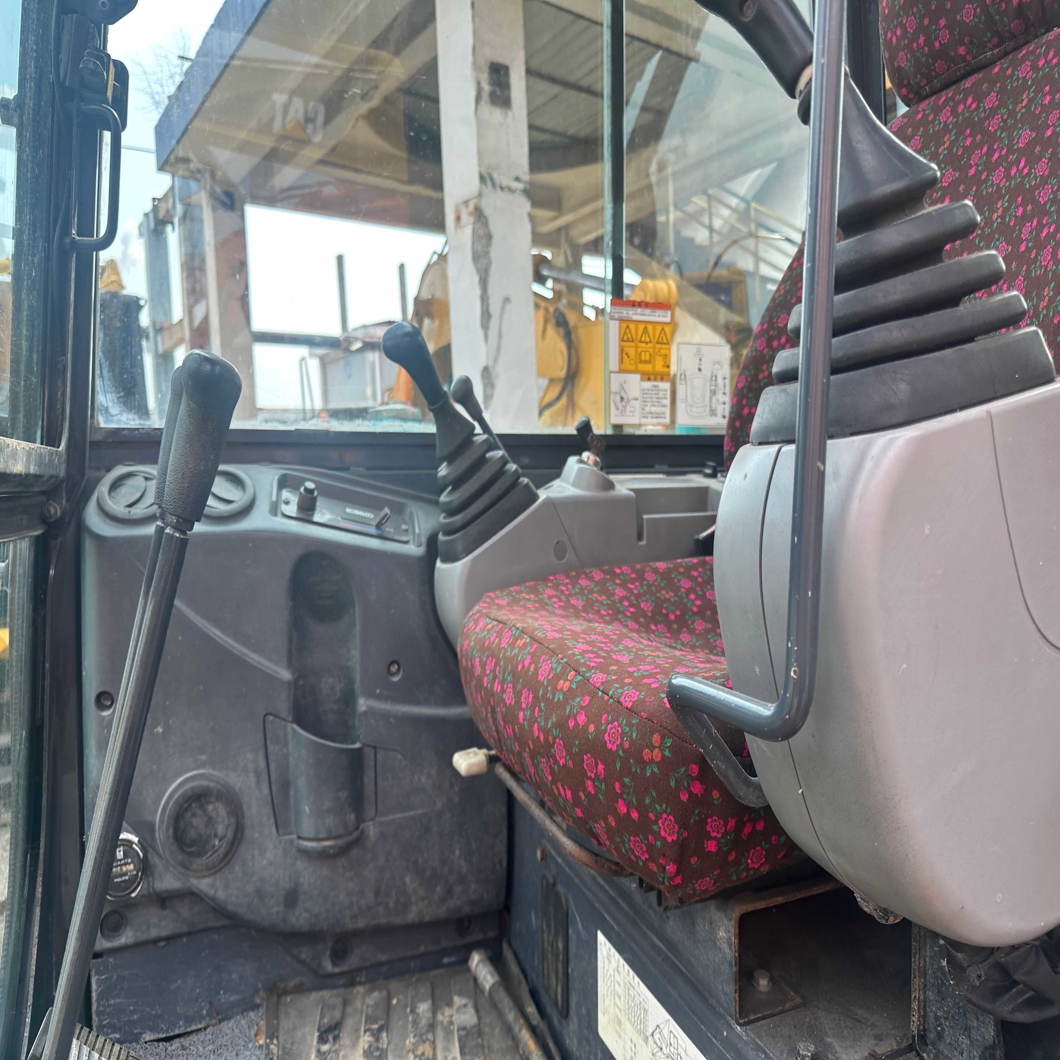 Used Kobelco Digger SK60 Secondhand 6ton Small Type Mini Crawler Excavator