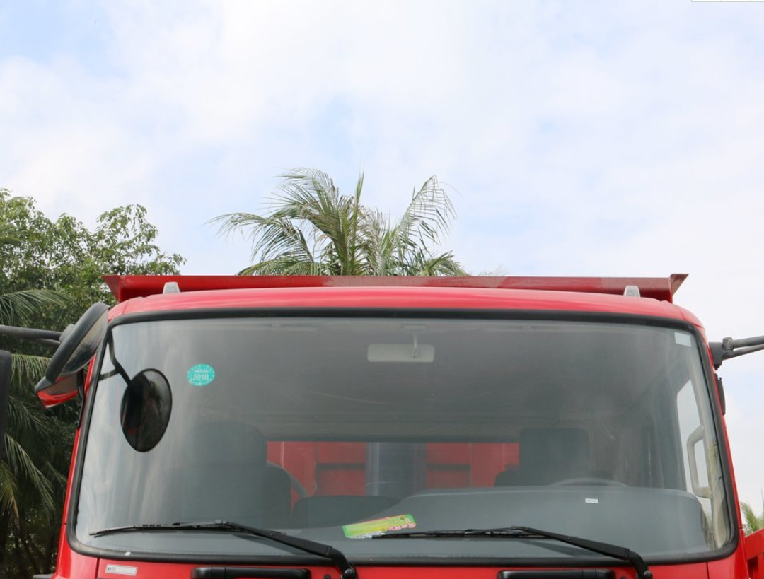 SAIC Hongyan Jiebao Heavy Truck 280HP 4X2 Composite Version 4.8M Dump Truck