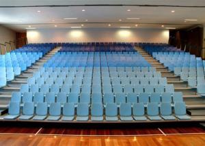 China Nose Mounted Foldable Bleacher Seats , Automatic Seat Rows Indoor Telescopic Tribunes wholesale
