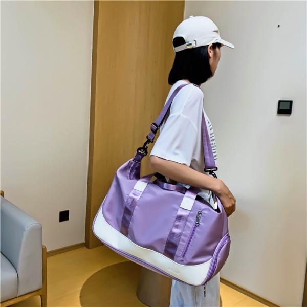 Women's Overnight Tote Bag Durable and Versatile Duffle for Large Capacity
