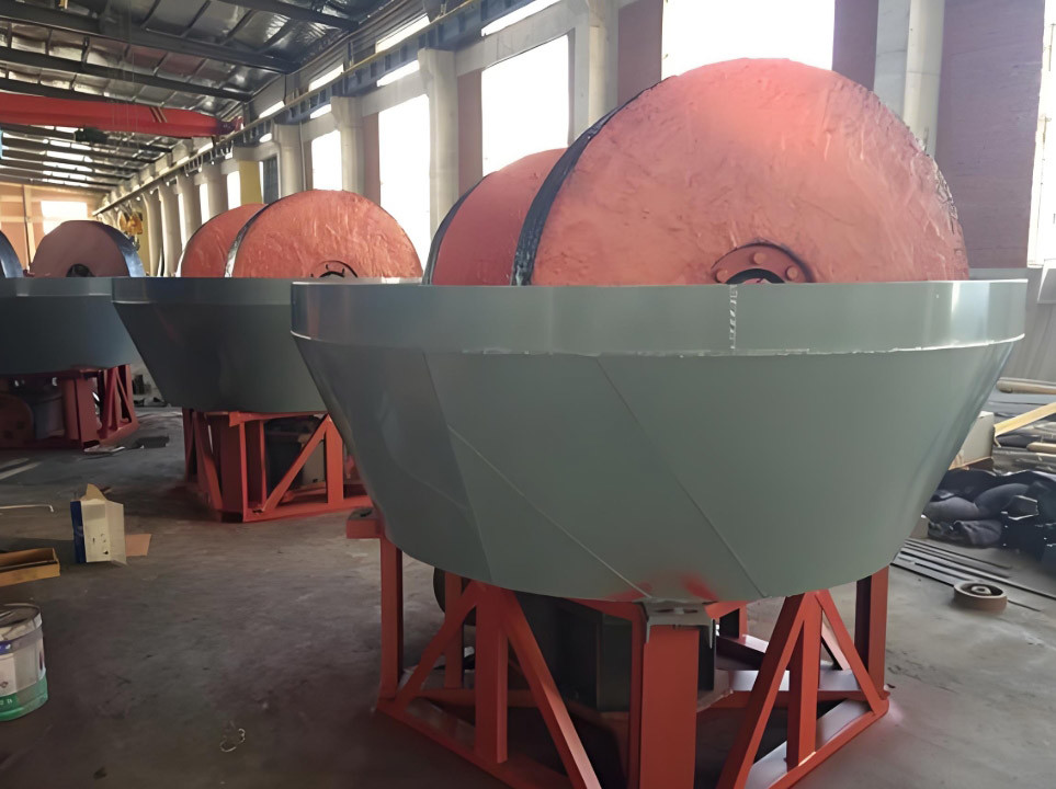 Gold Grinding Machine Model 1200B Gold Mine Wet Pan Mill in Sudan