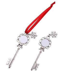 China Sublimation Christmas Key Pendant Blanks Snowflake Ornament Metal Christmas Decorations wholesale