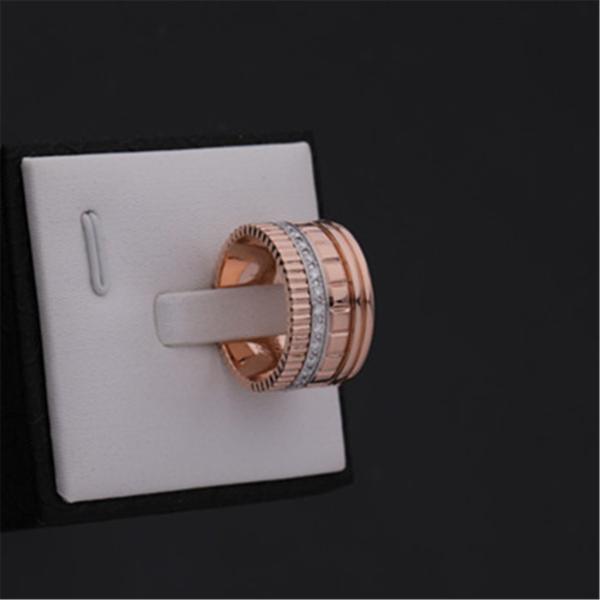 Luxury Gold Jewelry Real 18 Karat Gold Diamond Quatre Radiant Edition Large Ring