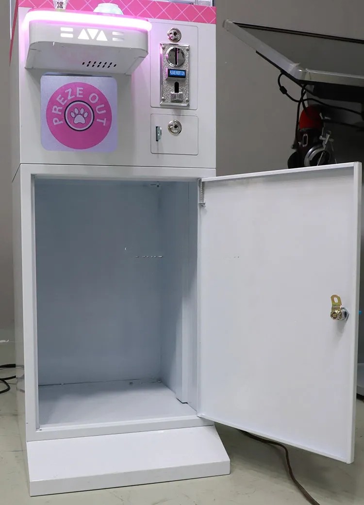 Small Mini Claw Machine Bill Acceptor Included Ideal 110V/220V/230V Voltage Suitable