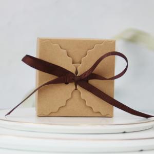 China 2 Pcs Ferrero Chocolate Butterfly Food Container Paper Box With Ribbon wholesale