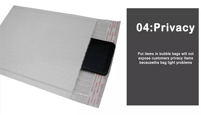 Laser Printing Poly Bubble Mailers , Bubble Packaging Envelopes For Clothing