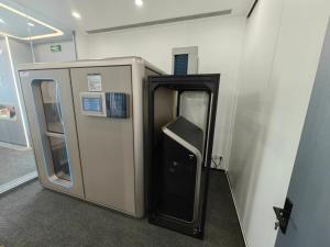 China 1.3 Ata Civilian High Pressure Hyper Chamber Oxygen For 1 - 2 People wholesale
