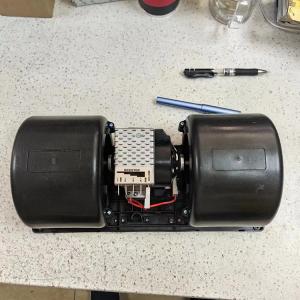 China Dual Evaporator Blower Fan for AC Heating Systems Universal Compatibility DC 12V/24V wholesale