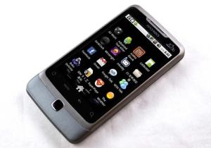 China GSM 1900 MHz, 3.5 Inch Capacitance Screen, Media Tek MTK 6516, Wireless Mobile Phones wholesale