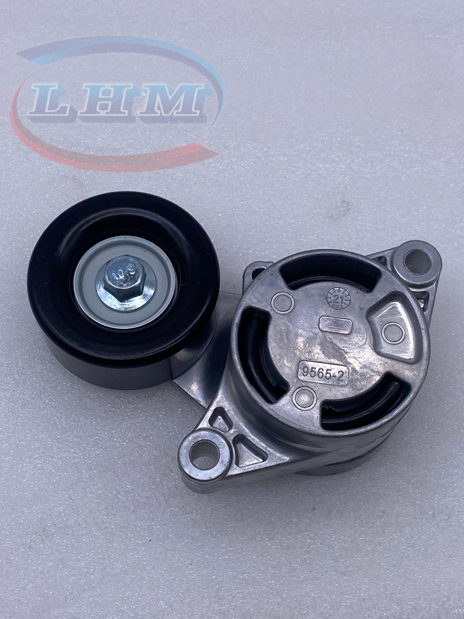 Engine Alternator Belt Tensioner For Toyota Camry ASV50 16620-36010 1