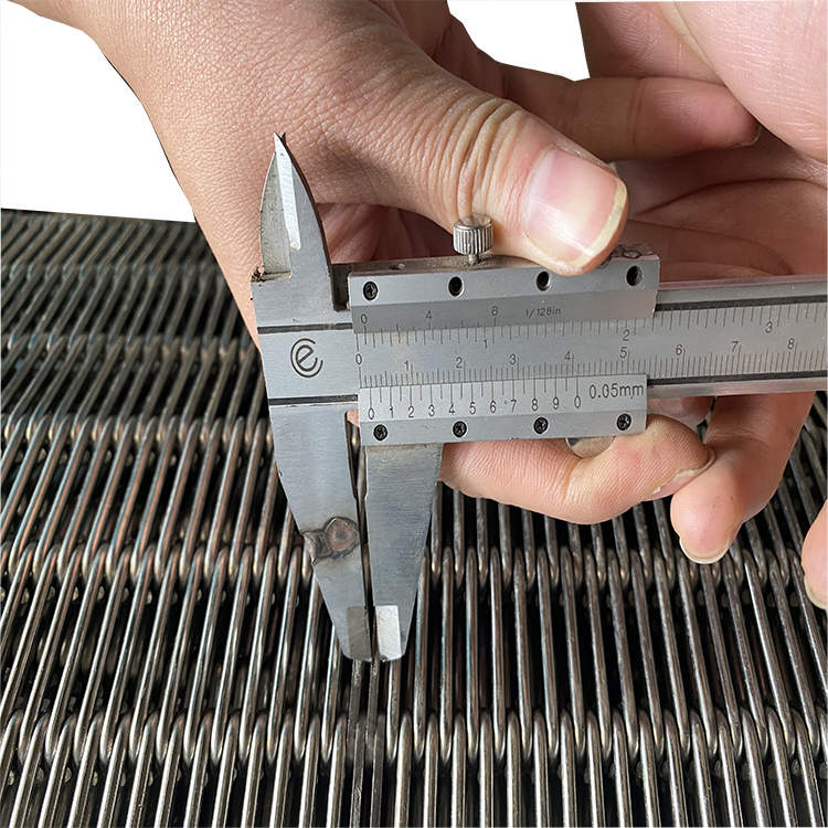 Perforated Wire Mesh Chain Plate Conveyor Belt Metal 304 / 316 Stainless Steel