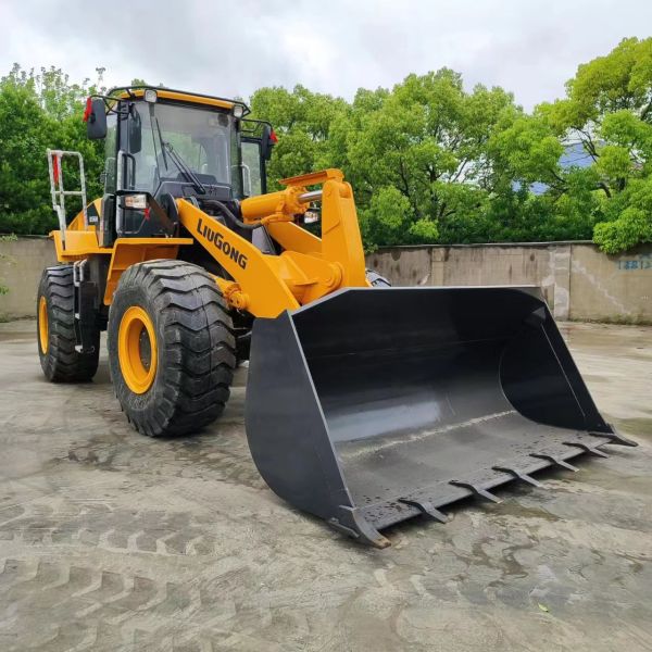 Used Liugong CLG856H Wheel Loader 17 Ton Secondhand Loader 168kw Power