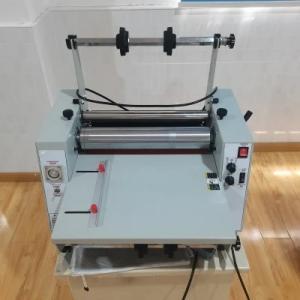 China OPP 900mm Slitting Rewinder Machine 5m / Min Nonweaving Film Laminating wholesale