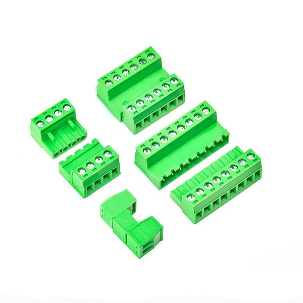 300V Rated Voltage Oem Odm Cable Crimping Copper Round Wire Green PCB Terminal