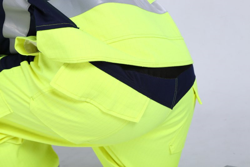 Hivis Flame Retardant Overall , IEC61482 Electrical Arc Resistant Coverall For Mining Industry