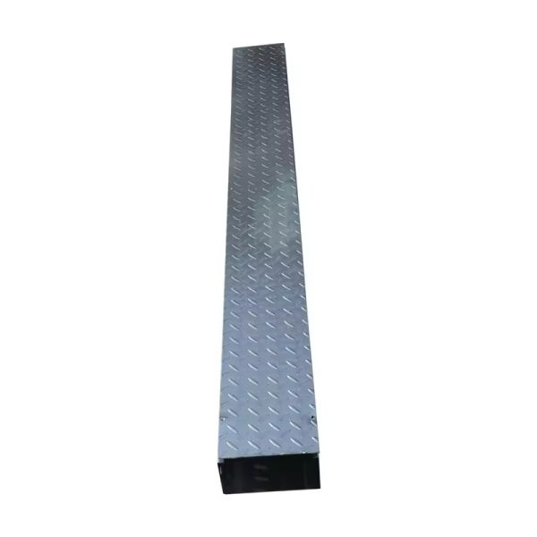 100mm Width Rust-proof Cable Raceway The Ideal Solution for Tidy Rectangular Cable Organization