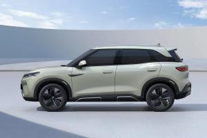 China Discover The Thrilling Performance Of BYD Yuan UP Electric Subcompact Crossover wholesale