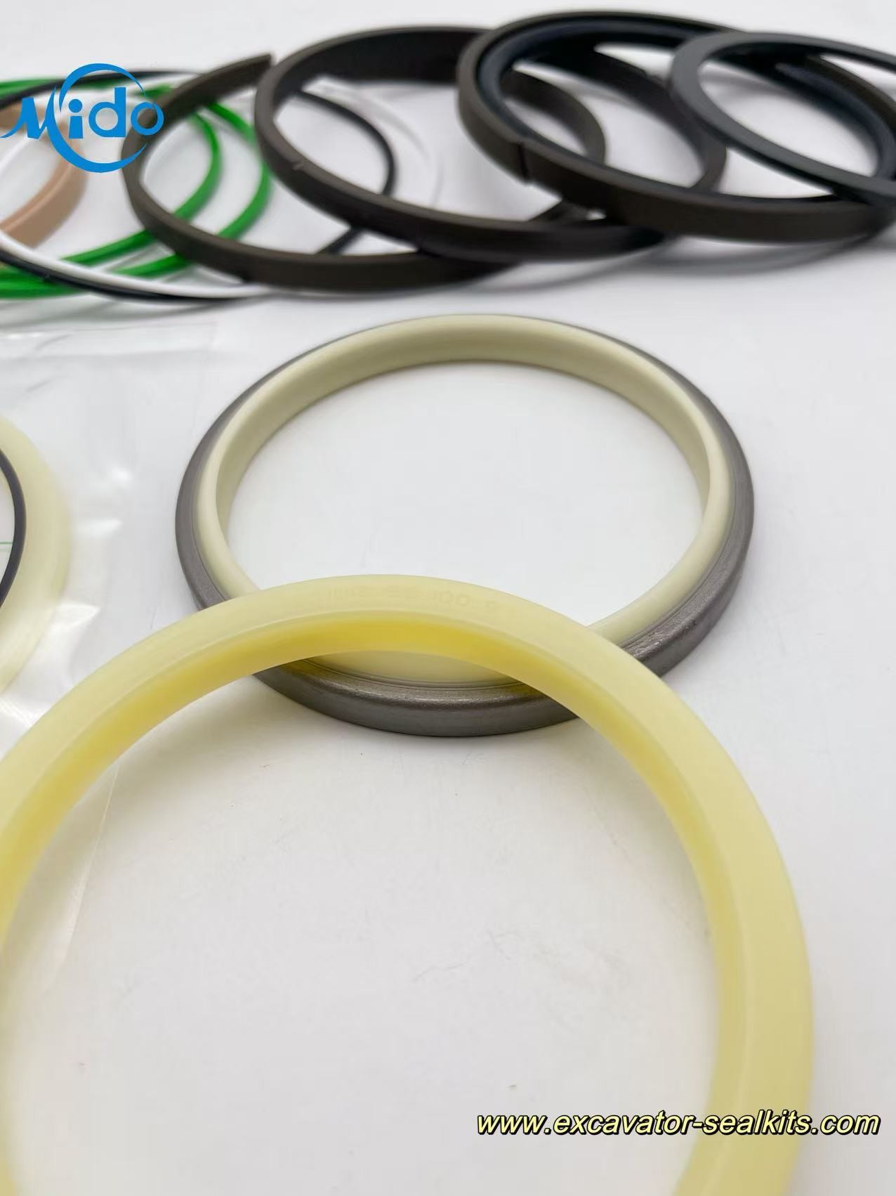 Excavator Hydraulic Cylinder Oil Seal Kit Compatible With SWE210 HC150A-01A Boom
