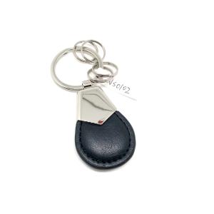 China Durable Leather Keychain In Various Colors And Designs For Stylish Key Organization wholesale