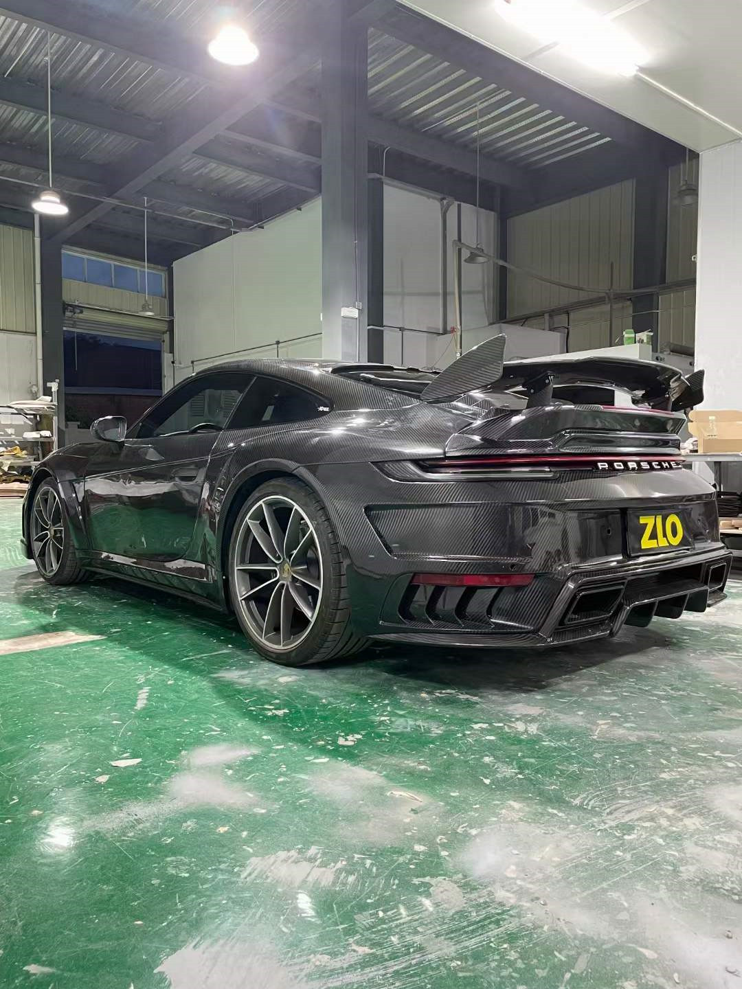 For Porsche 911 992 Body Kit 911 992 Upgraded TopCar Style Front and Rear Bumper Spoiler Body Kit