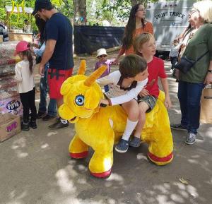 China Hansel amusement park games electric plush zoo animals kiddie ride wholesale
