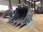6 ton excavator standard bucket for sale and it has standard size in good