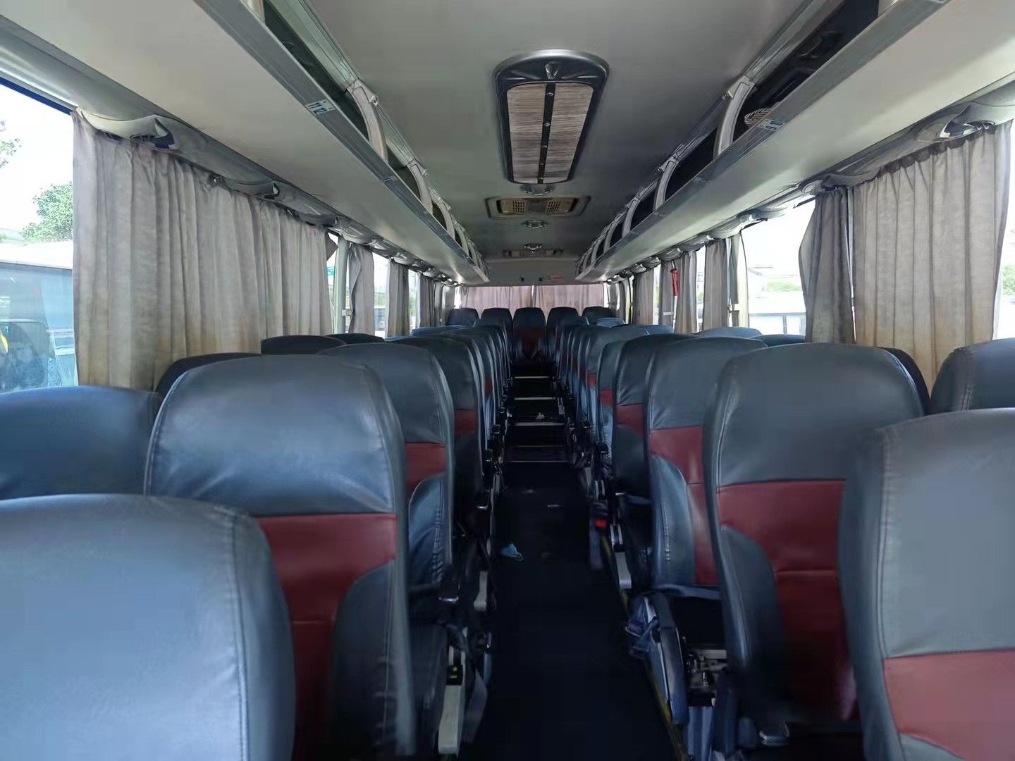 Used Coach Bus For Yutong ZK6122 55 Seats Good Passenger Bus Second Hand Bus For Africa