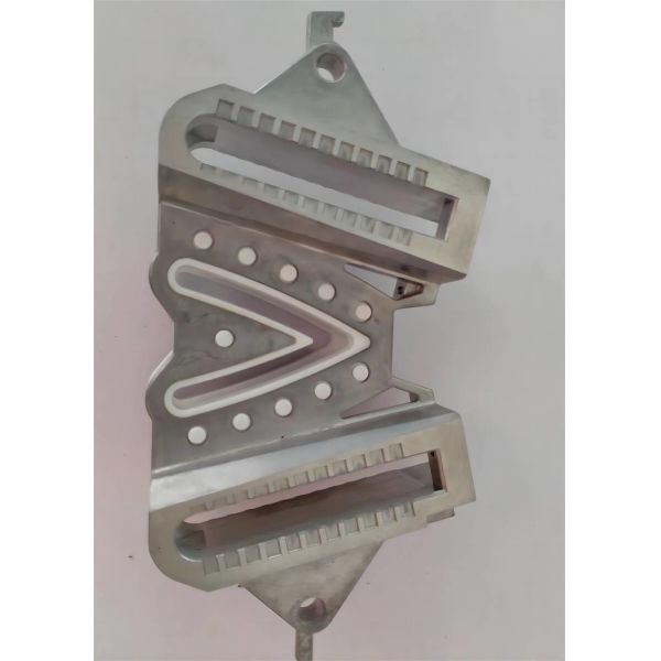 Customized Pulse Plastic Heat Staking Cylinder Head Welding