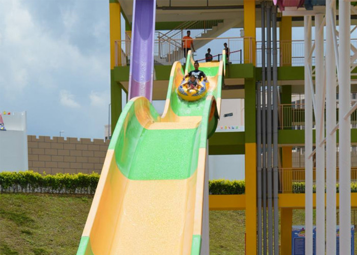 High Speed Water Slide , Aqua Park Swimming Pool Kids / Adult Body Water Slide