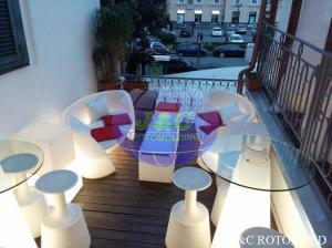 China High Precision Rotational Molded Plastic Outdoor Furniture Modern Table And Chair wholesale
