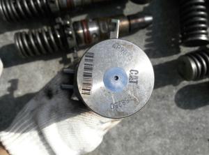 China used CAT 4P9075 4P9077 fuel injector wholesale