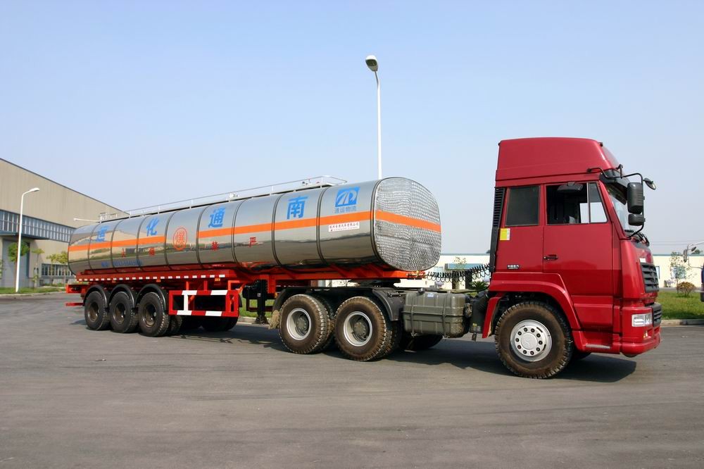 46000L Aluminum Alloy 3 Axles Diesel Oil Tank Trailer , Light Gasoline Trailer