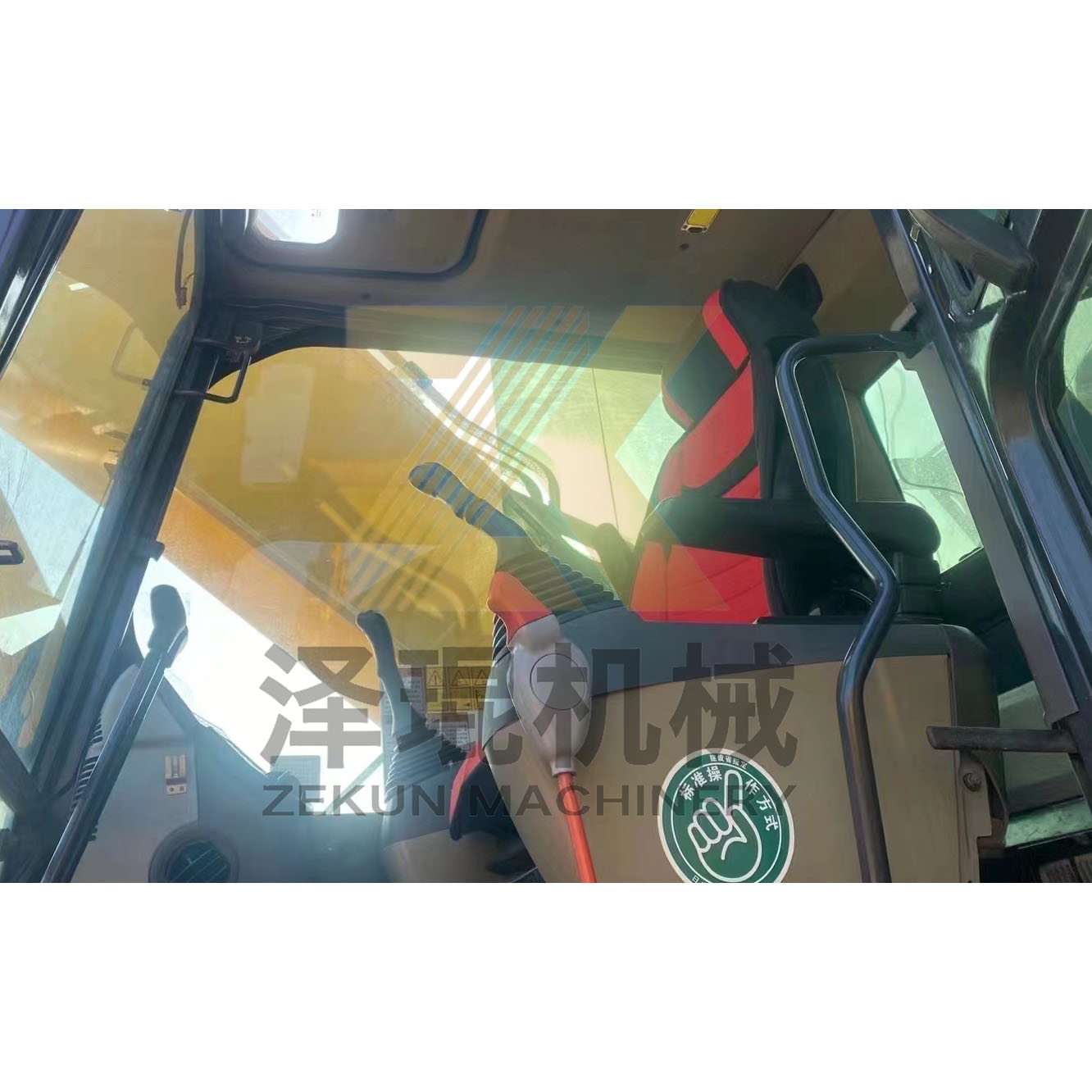 Secondhand Komatsu PC400-8 Excavator with Hydraulic Valve 42100 KG