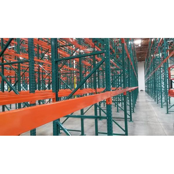 Warehouse Roll Formed Teardrop Pallet Racking System