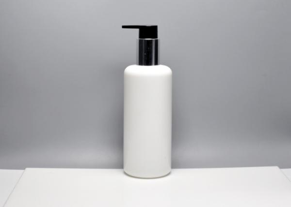 Cylinder opaque 200ml boston round opal white glass lolotion bottles, primary