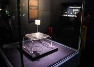 China Size Customized Anti Reflective Glass For Museum Exhibition Cabinet wholesale