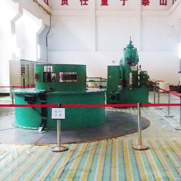 220-11000V High Efficiency Turbine Generator 0.6-2m Runner Diameter 88-96%