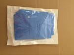 Sterile And Non Sterile Disposable Isolation Gowns SMS PP Material Eco Friendly