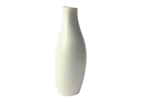 Ivory Reactive Ceramic Bud Vase , Organic Shaped Porcelain Flower Vase Smooth