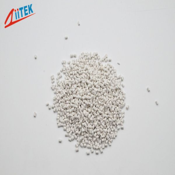 3.0W / mK PA6 Light Insulation Engineering white Thermal Conductive Plastic for LED Radiator