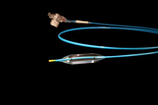 3 - Stage Dilation Balloon Catheter Balloon Adopts Multi - Wing Folding
