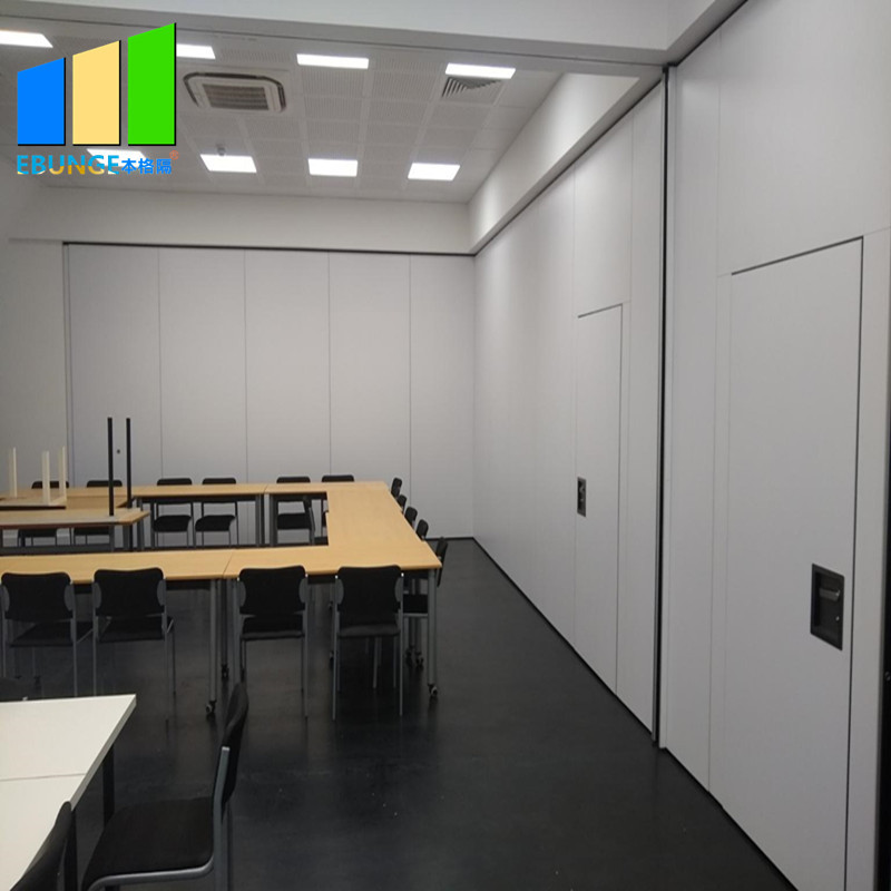 Classroom Movable Partitions Aluminium Folding Doors With Natural Timber Decorative Panel