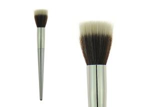 China Essential Tools Bronzer Makeup Brush Professional Cosmetic Flat Powder Brush wholesale