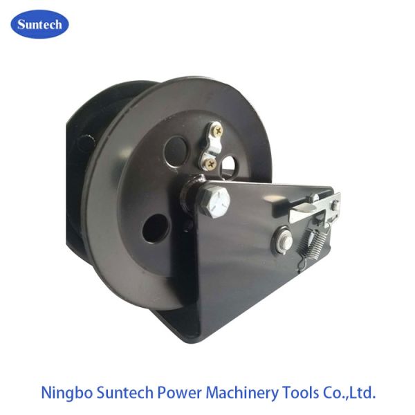 Portable Zinc Plated Manual Hand Winch 2 Speed Small Volume Easy To Move