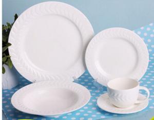 China Super White Porcelain Dinnerware Sets 20 Pieces With Embossment wholesale