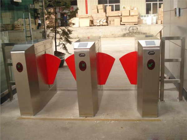 304 Stainless Steel Automatic Systems Turnstiles , Pedestrian Automatic Flap Barrier