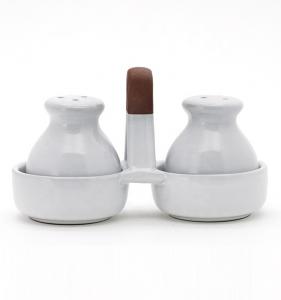 China Ceramic Condiment Container Cruet Set Ceramic Salt And Pepper Shakers Cruet wholesale