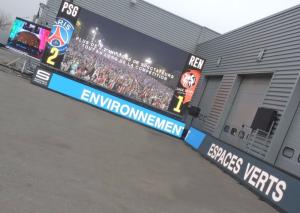 China Font IP65 P8mm 6000nits Stadium Perimeter Led Display FIFA Standard wholesale