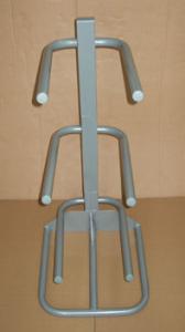 China 5 Gallon water bottle support 18.5L three bottles of one row gray water bottle racks wholesale
