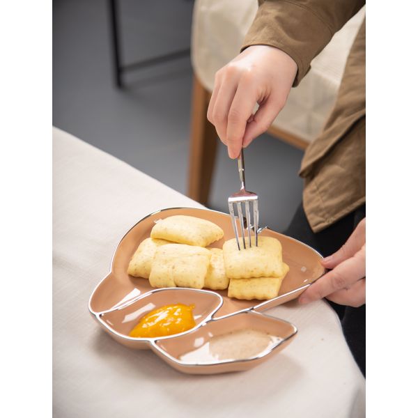 Irregular Rabbit Shape Ceramic Plate Dinnerware Type Dishes Plates for Creative Meals